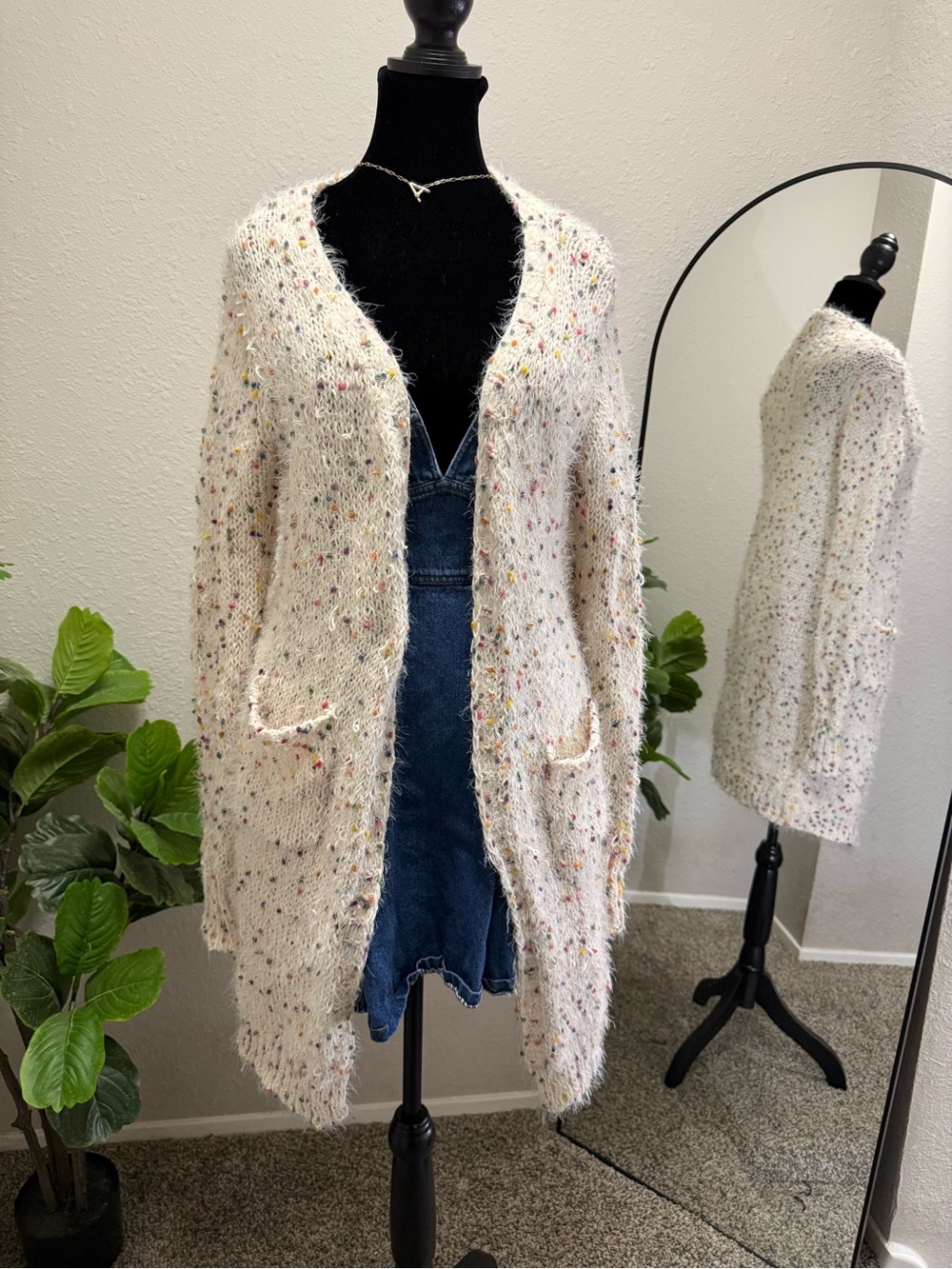 Doe & Rae Ivory Multicolor Speckled Long Cardigan